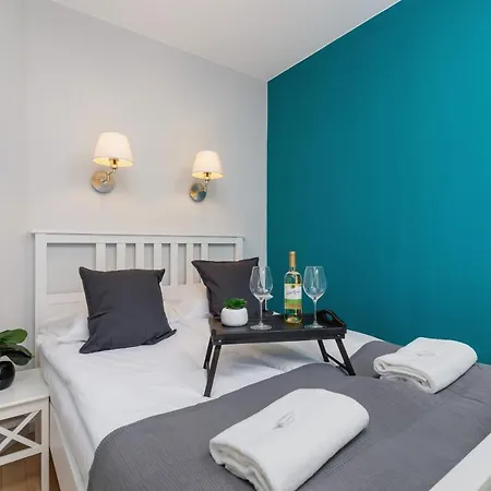 Solna With Parking Cracow By Renters *