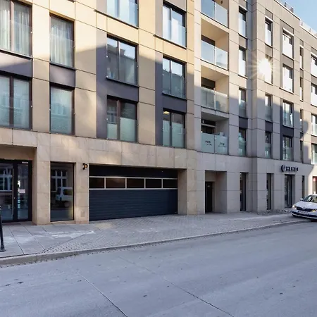 Solna With Parking Cracow By Renters * Krasków